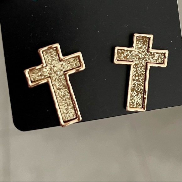 Cute Cross Post Earrings - Picture 3 of 3